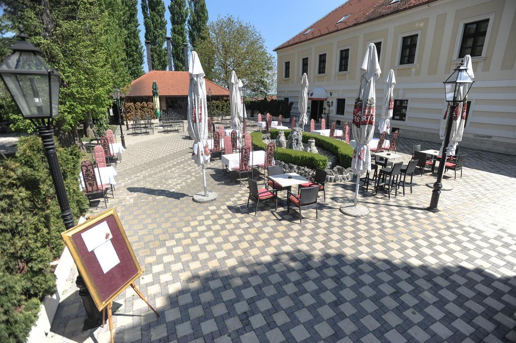Hotel Castle Gjalski Zabok Exterior foto